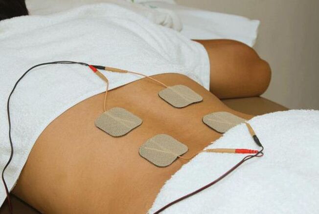 Electroforesis para el tratamiento de la osteocondrosis torácica.